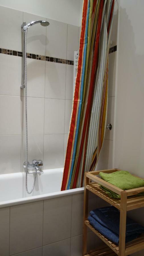 Altbauwohung In Dusseldorf-flingern Appartement *